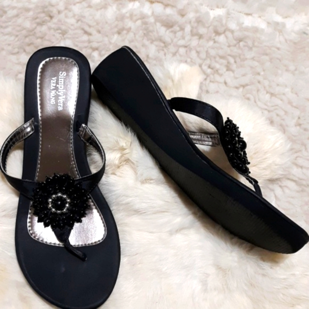 Simply Vera Vera Wang Black Jeweled Sandals